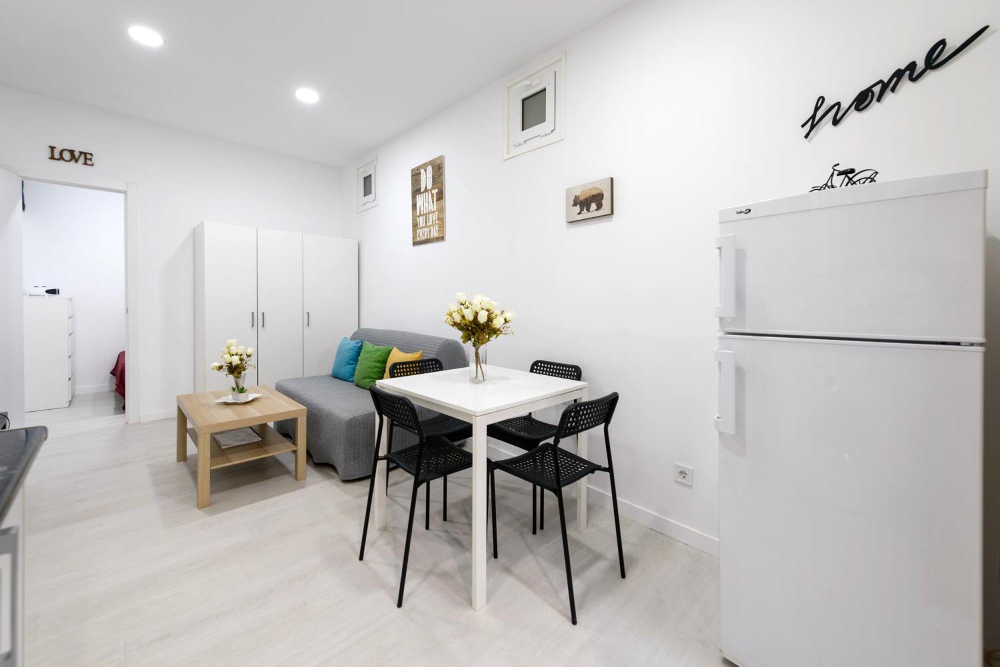 Piso Nuevo Lavapies, Wifi, Smart Tv Apartment Madrid Ngoại thất bức ảnh